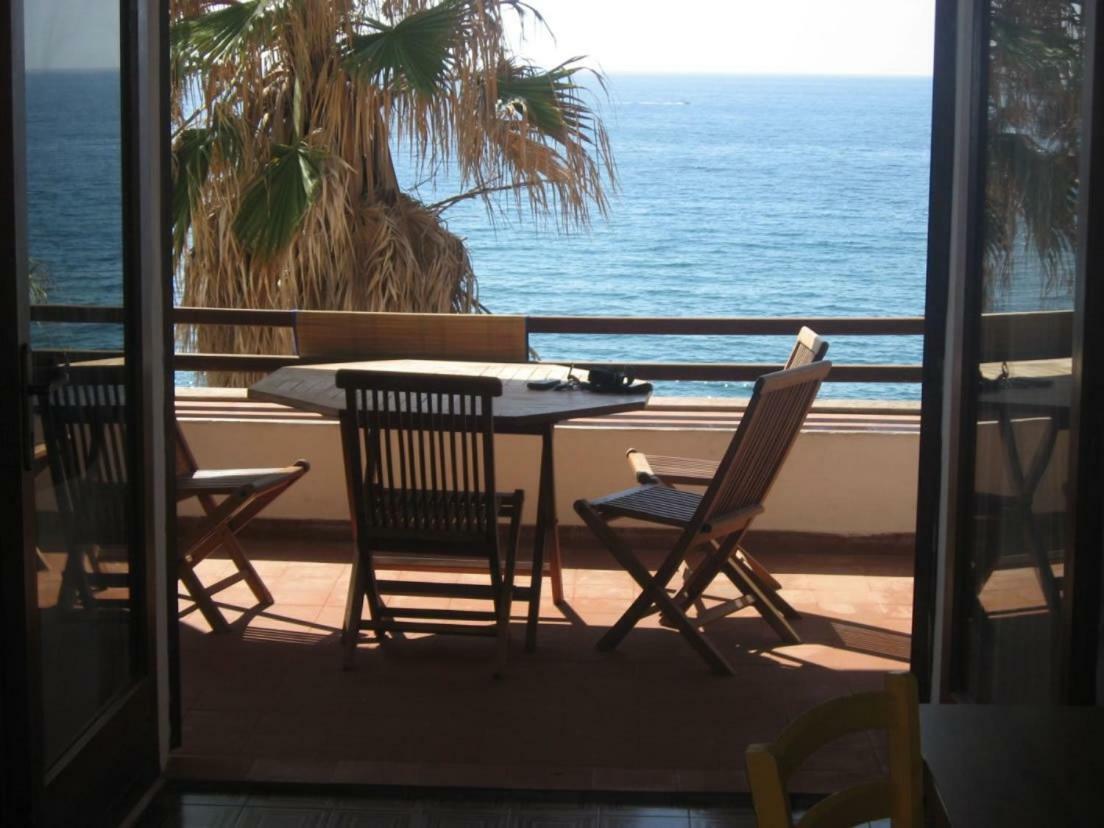 Waterfront Apartments Bosa Porto Alabe Exterior foto